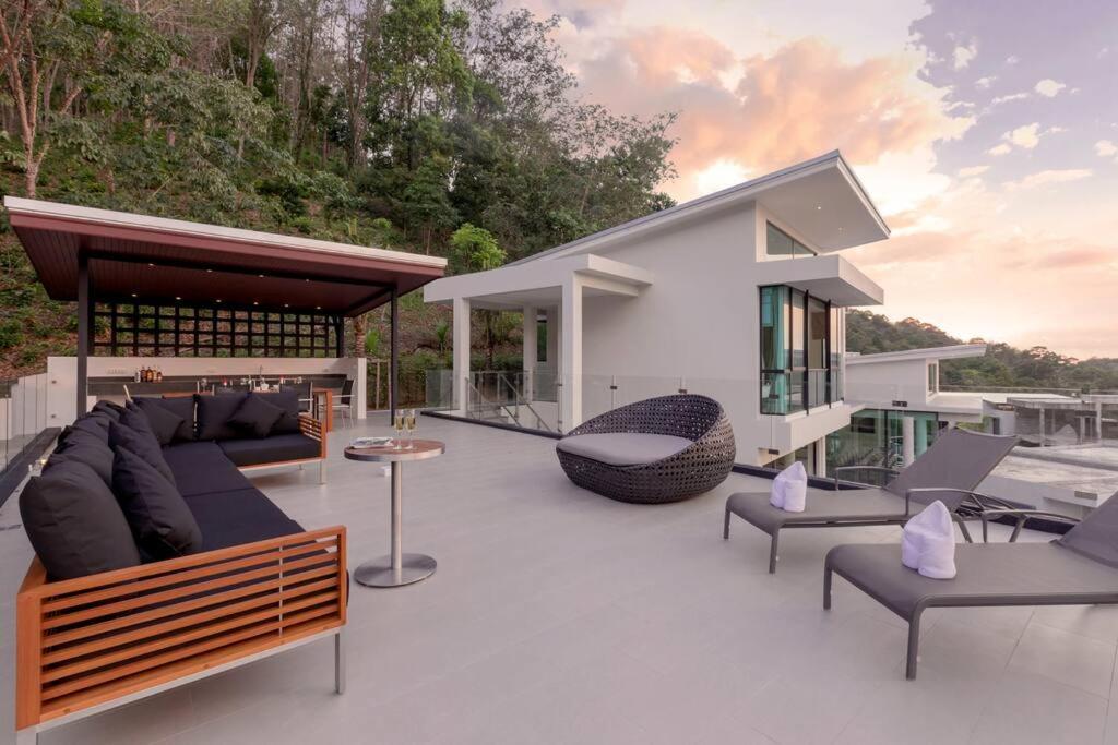 Phukao Serenity Villa Phuket ภายนอก รูปภาพ
